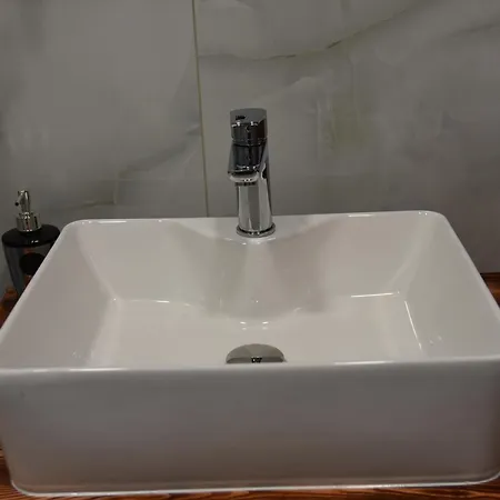 Pirgos Deluxe - Private Parking Apartment Kíssamos