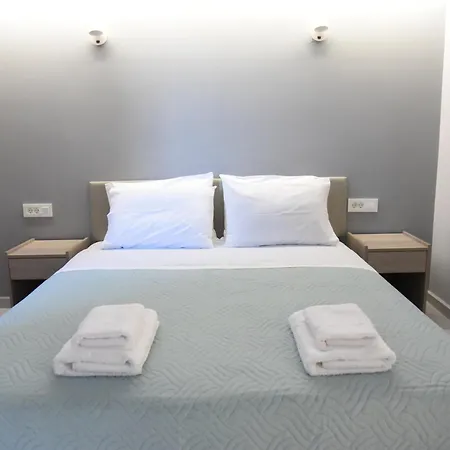 Apartment Pirgos Deluxe - Private Parking Kissamos