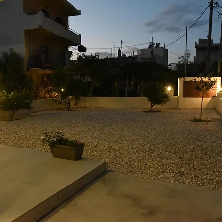 Pirgos Deluxe - Private Parking *