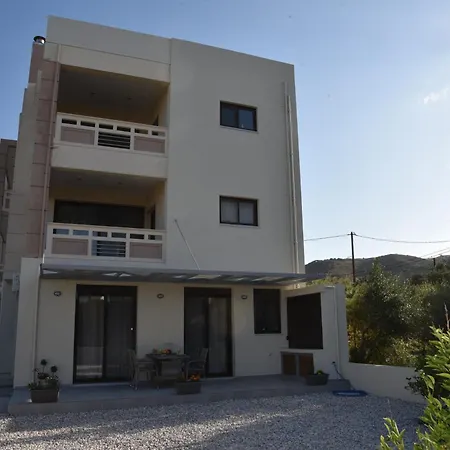Apartment Pirgos Deluxe - Private Parking Kissamos